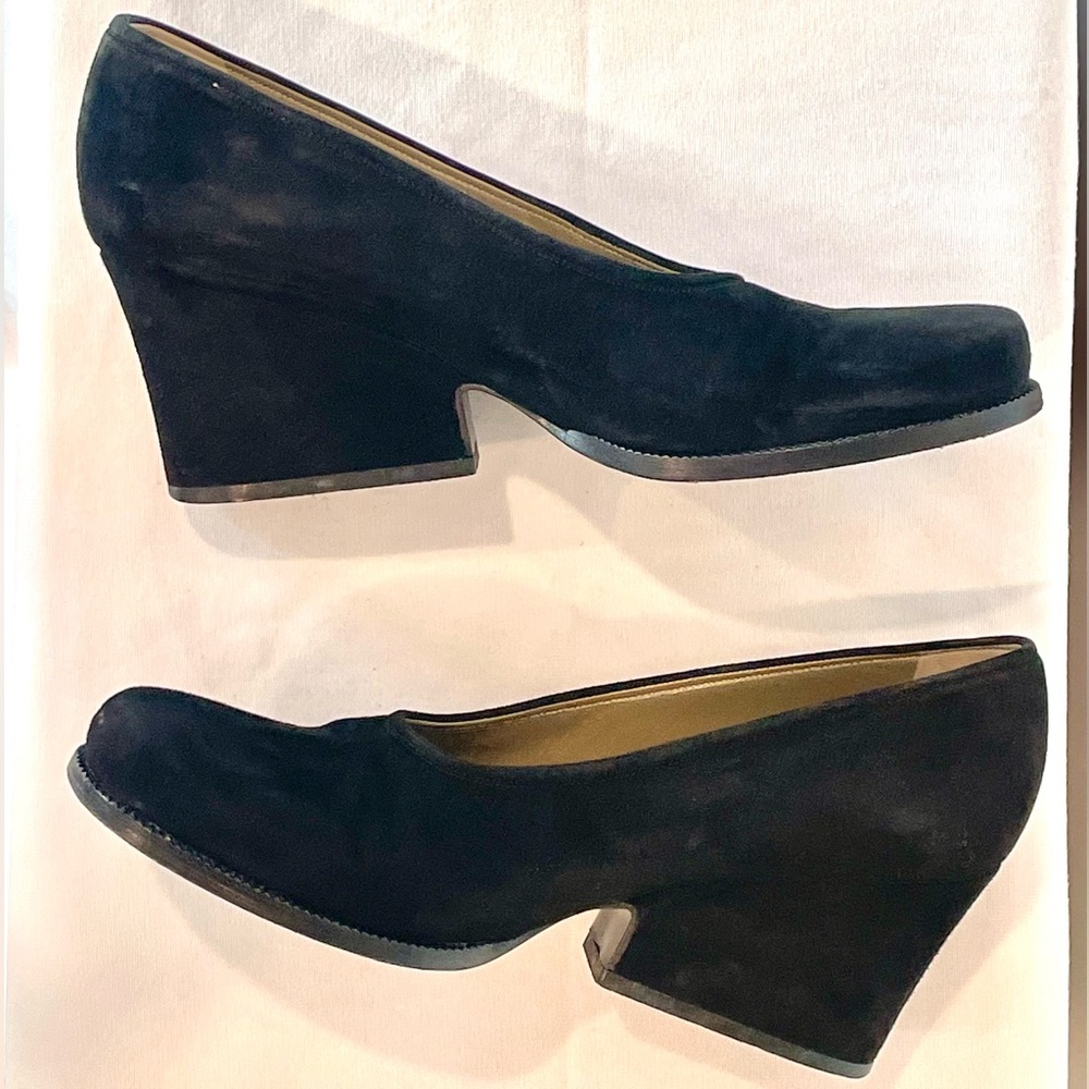 Yves Saint Laurent suede platform pumps, black, GUC, 6.5 (runs small) - Picture 2 of 11